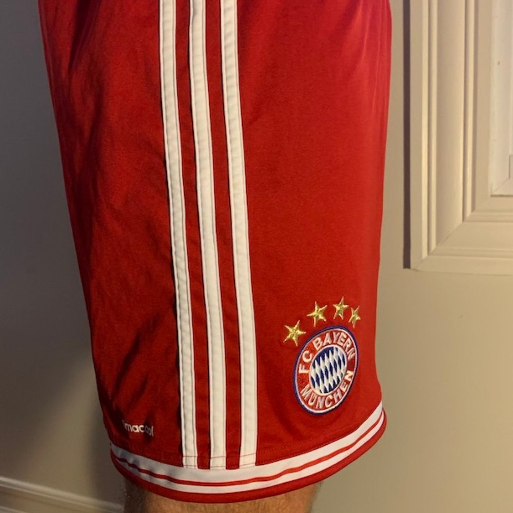 Bayern Munich red shorts